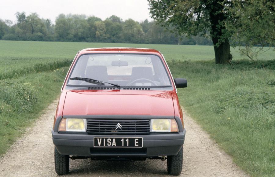 Citroen Visa 11 E 1983 года  (фото 7 из 11)